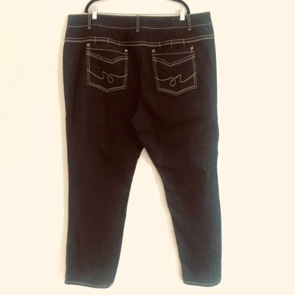 New Santana Plus Size Jeans Dark Wash - Picture 10 of 14